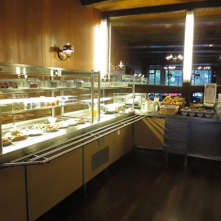 酒店 泰格尔中心大酒店 2*