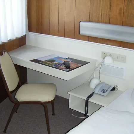 Hotell Central-hotel Tegel 2*